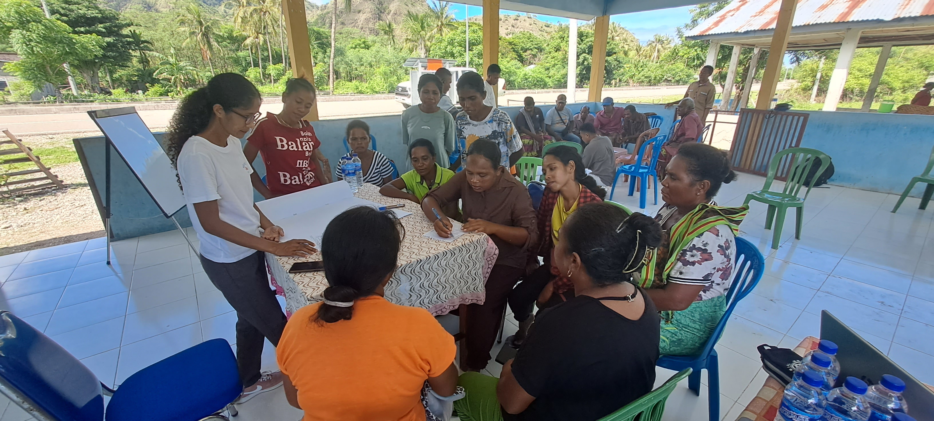 Seaweed farming in Timor-Leste is helping communities build resilience to a changing climate.