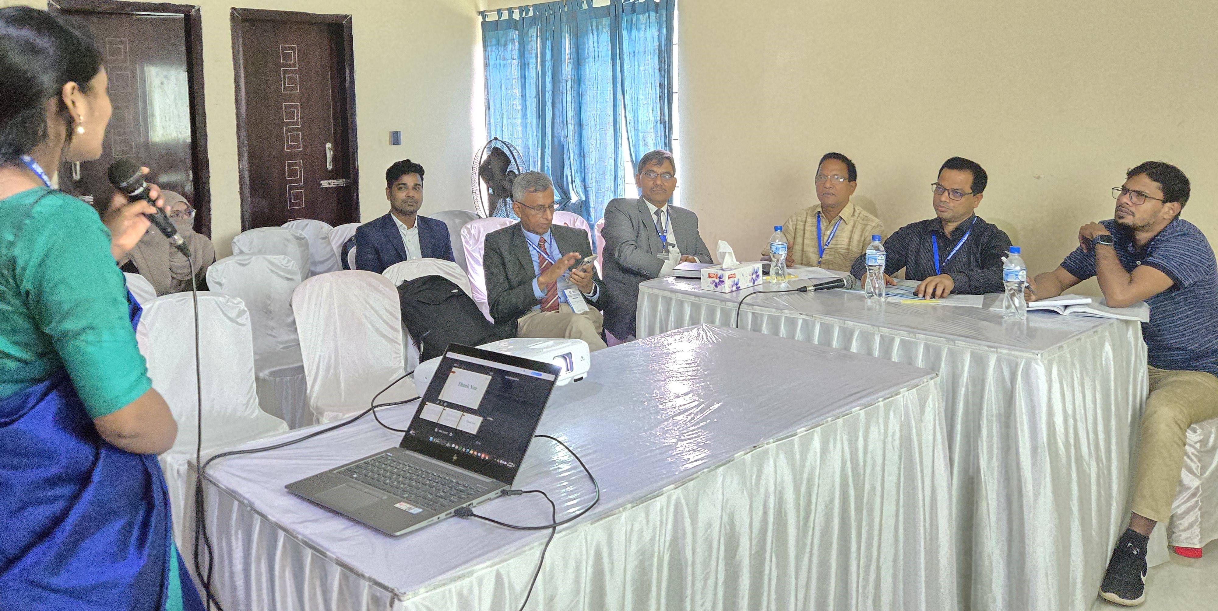 Discussion on strengthening sustainable fisheries and enhancing community resilience during the Livelihoods, Fisheries Policy, and Governance session. Photo: Sabrina Hossain/WorldFish